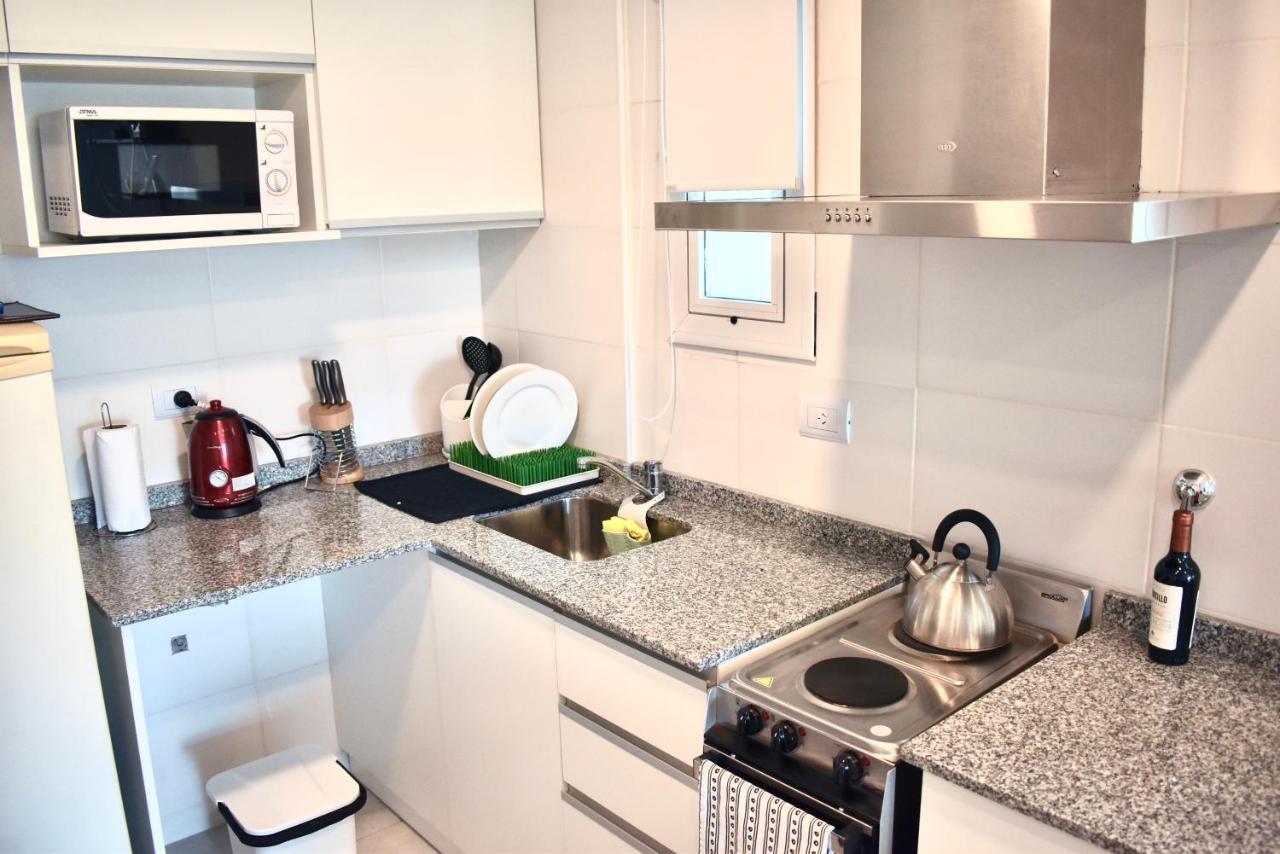 Luminosos Y Modernos Departamentos En Apartamento